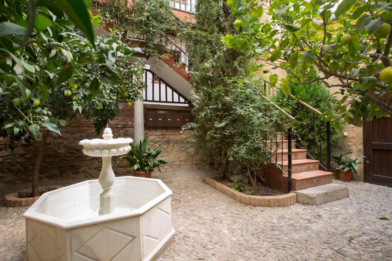 Apartamento Puerta Elvira Centro Free Parking Granada Exterior foto