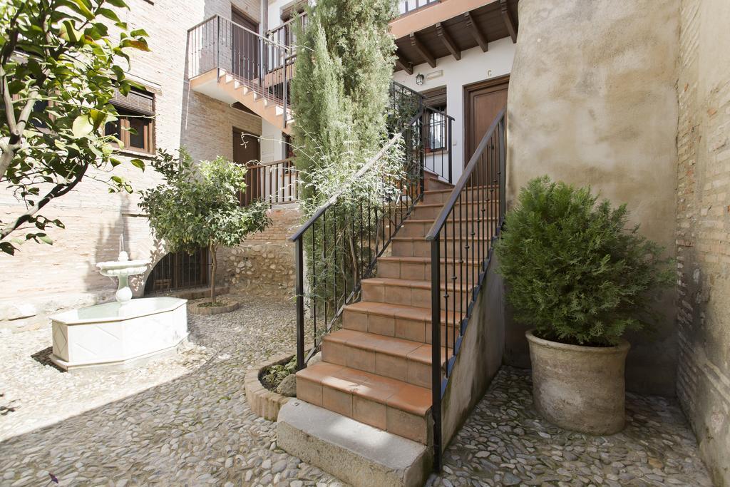 Apartamento Puerta Elvira Centro Free Parking Granada Exterior foto