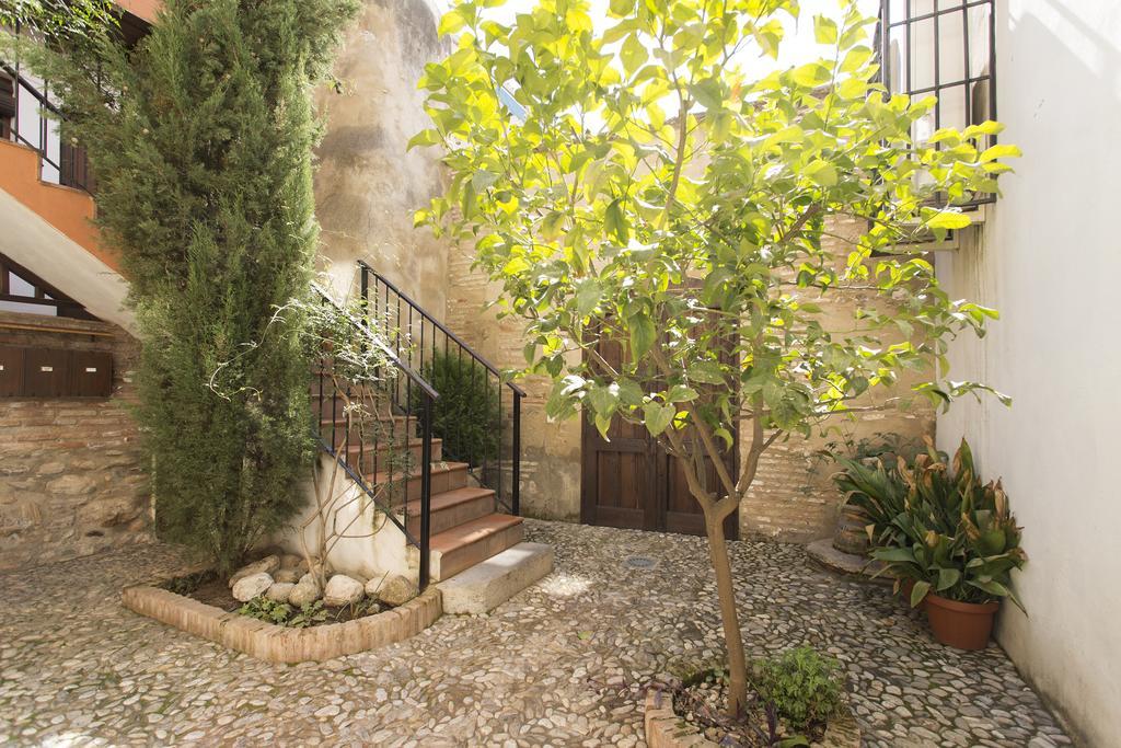 Apartamento Puerta Elvira Centro Free Parking Granada Exterior foto